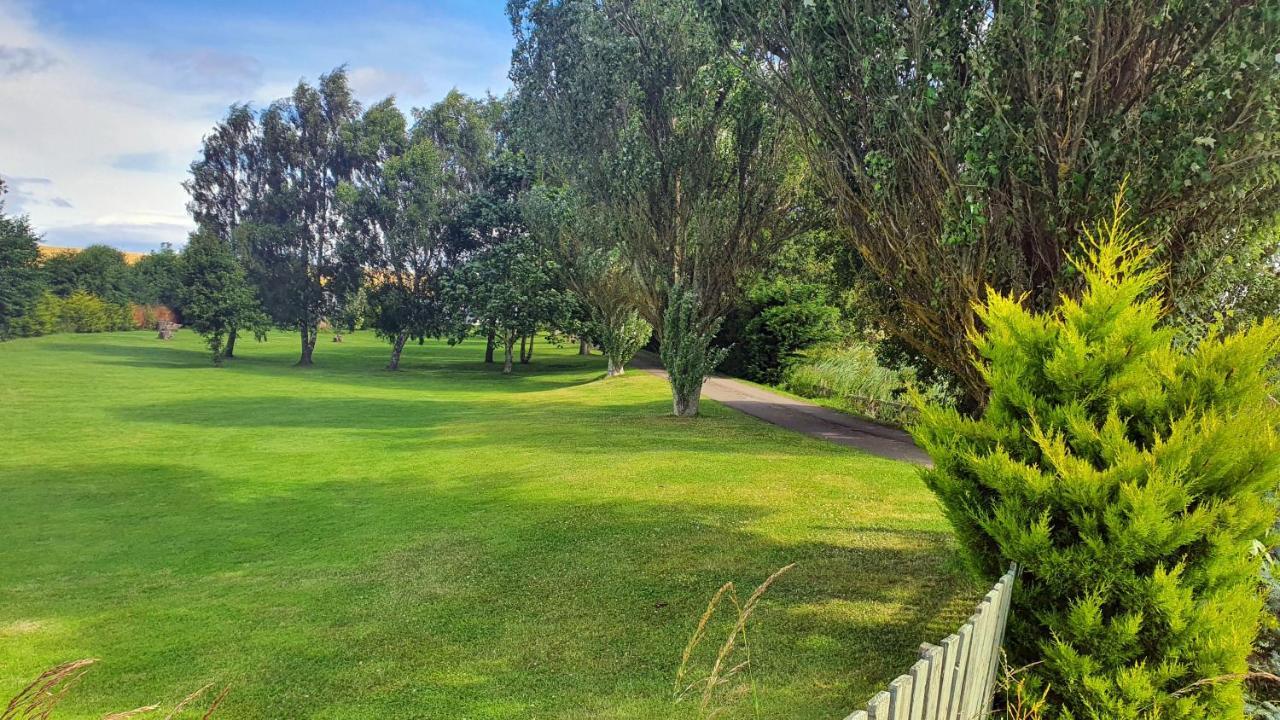 Spacious Well Equipped Chalet Bungalow Close To Nairn, Auldearn Exterior photo